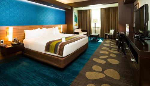 Creek Luxury Room 1 King Non Smoking