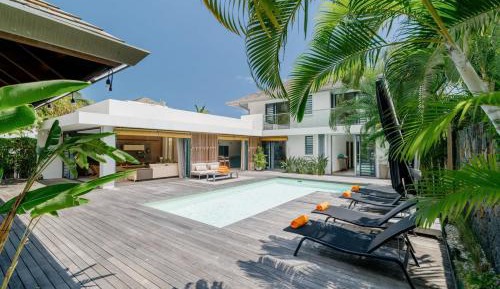 Deluxe Villa