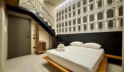 Duplex Quadruple Room