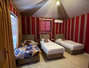 Deluxe Family Suite