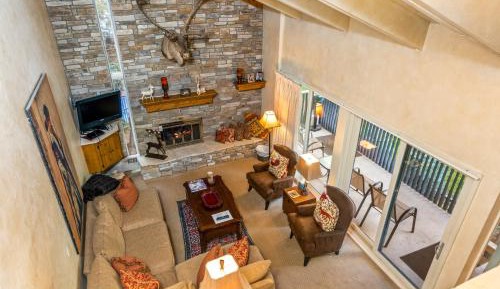 Two-Bedroom Loft Apartment