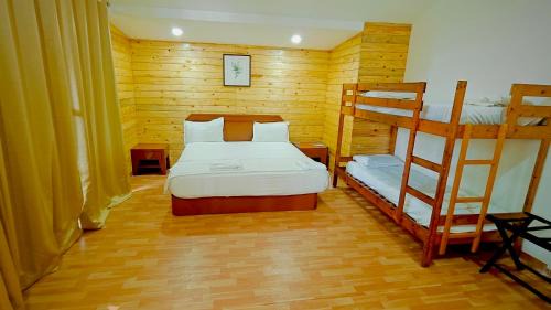 Family Room with Side Sea View