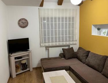 One-Bedroom Apartment with Balcony