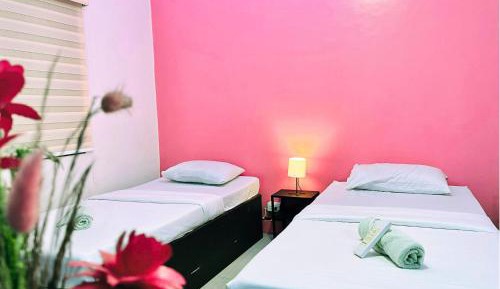 Twin Room with Private Bathroom