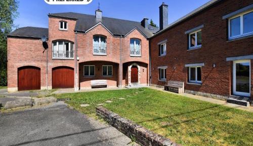 Eleven-Bedroom villa