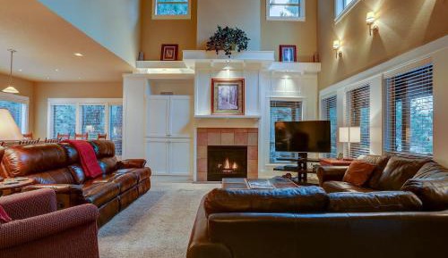 Three-Bedroom Vacation Home 