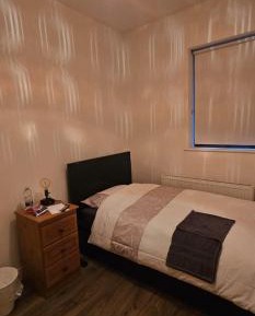 Single Room with Shared Bathroom