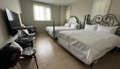 Quadruple Room with Shower