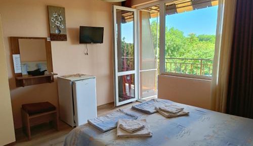 Triple Room with Balcony