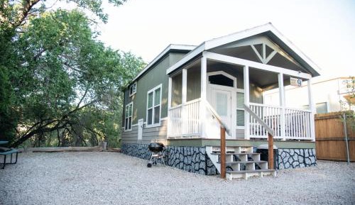 One-Bedroom House