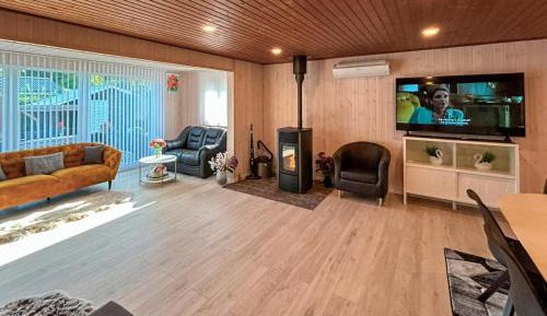 Three-Bedroom Vacation Home 