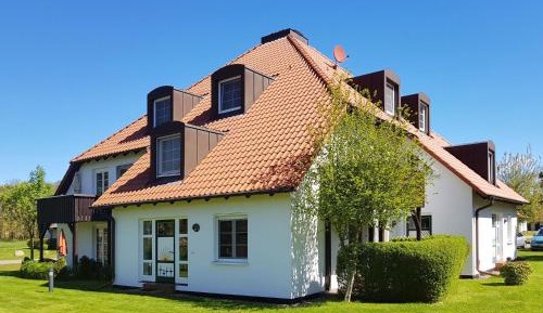 Two-Bedroom Apartment with Balcony