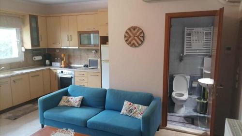 One-Bedroom Apartment with Garden