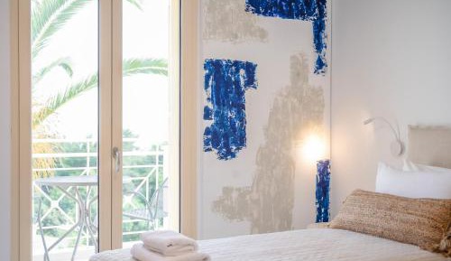 Deluxe Double Room with Balcony and Sea View