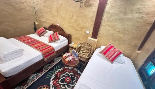 Standard Double Room with Shared Bathroom