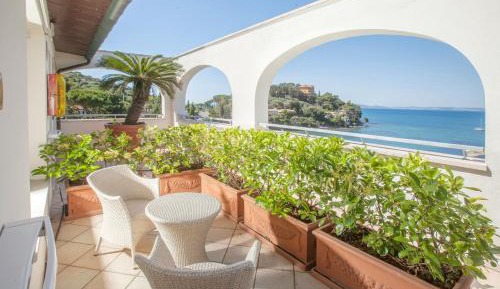 Suite with Sea View