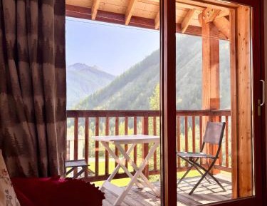 Three-Bedroom Superior Apartment