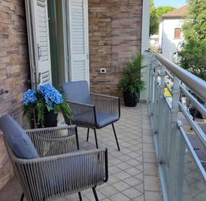 Studio Apartment with One Double Bed