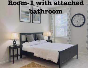 Standard Queen Room