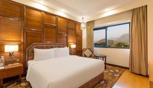 Business Class Room with 15% discount on food & Soft Beverages