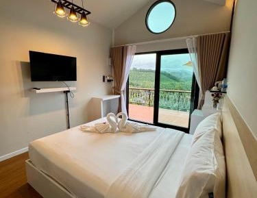 Deluxe Double Room with Balcony
