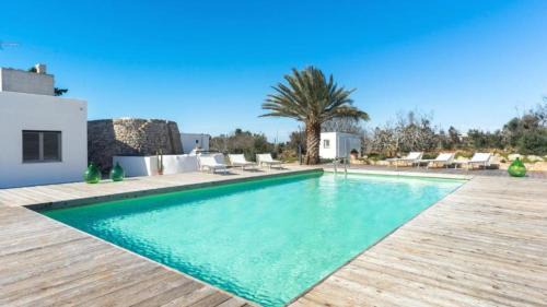 Five-Bedroom Villa