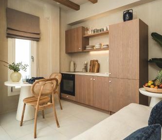 One-Bedroom Deluxe Apartment