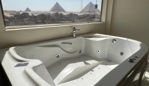 King Room with Spa Bath