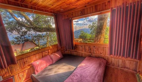 Double Room with Shared Bathroom