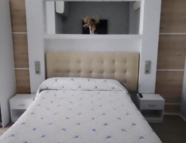 Double or Twin Room with Private Bathroom
