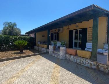 Three-Bedroom Vacation Home 