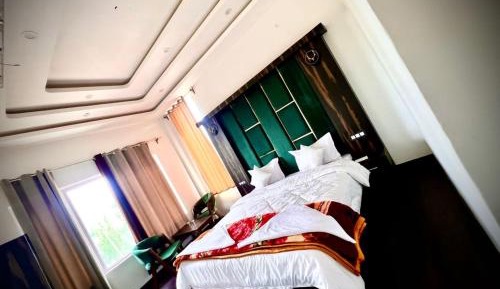 Double Room with Mountain View