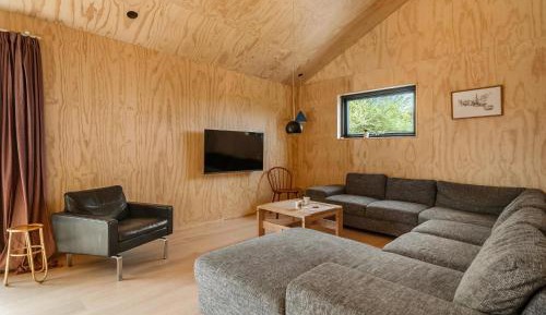 Four-Bedroom Holiday Home