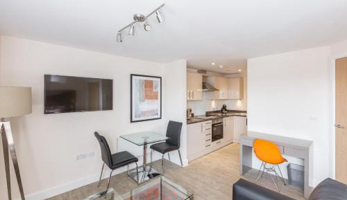 Studio Apartment