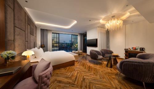  Privilege Suite Balcony