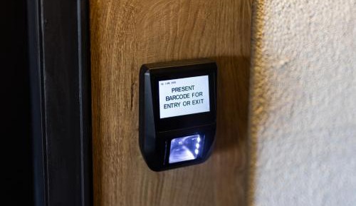 Basic Triple Room with Shared Bathroom