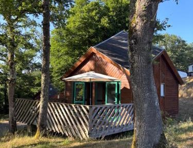 Bungalow - Water Front 