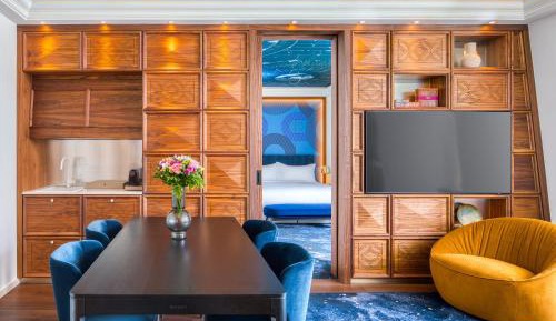 Cosmos Suite