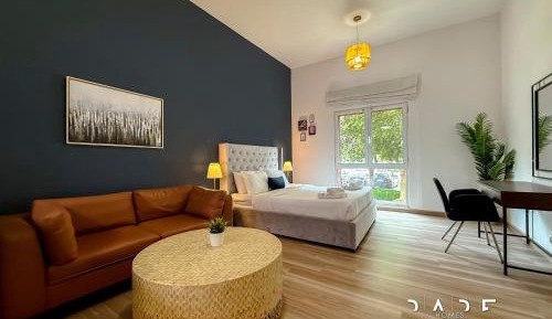 Studio with Garden View