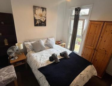 Double Room with Shared Bathroom
