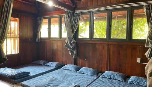 Mixed Dormitory Room