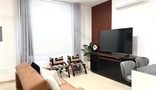 Deluxe Two-Bedroom Apartment