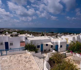 Two-Bedroom Apartment with Balcony and Sea View