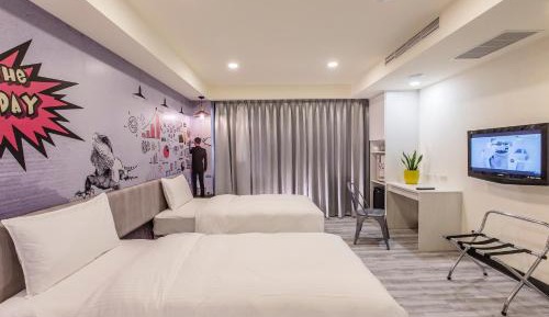 Standard Twin Room