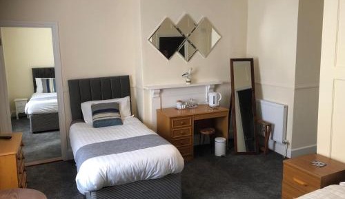 Deluxe Quadruple Room
