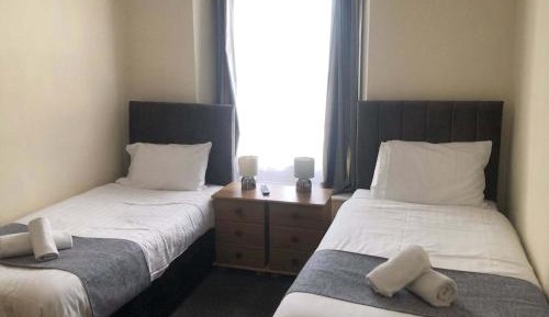 Standard Twin Room