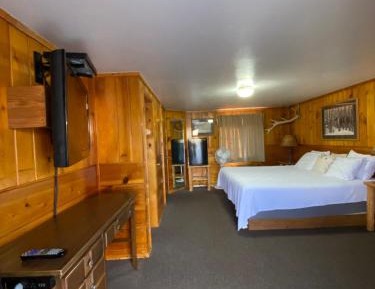 Standard King Room