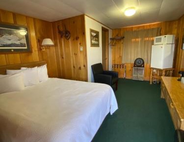 Queen Room