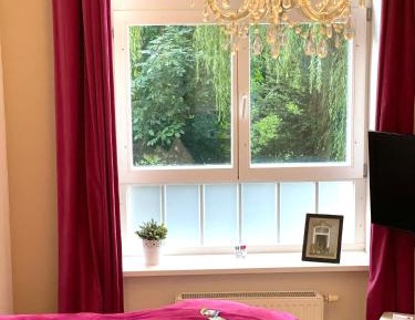 Small Single Room