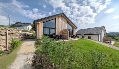 Apartment with Shower